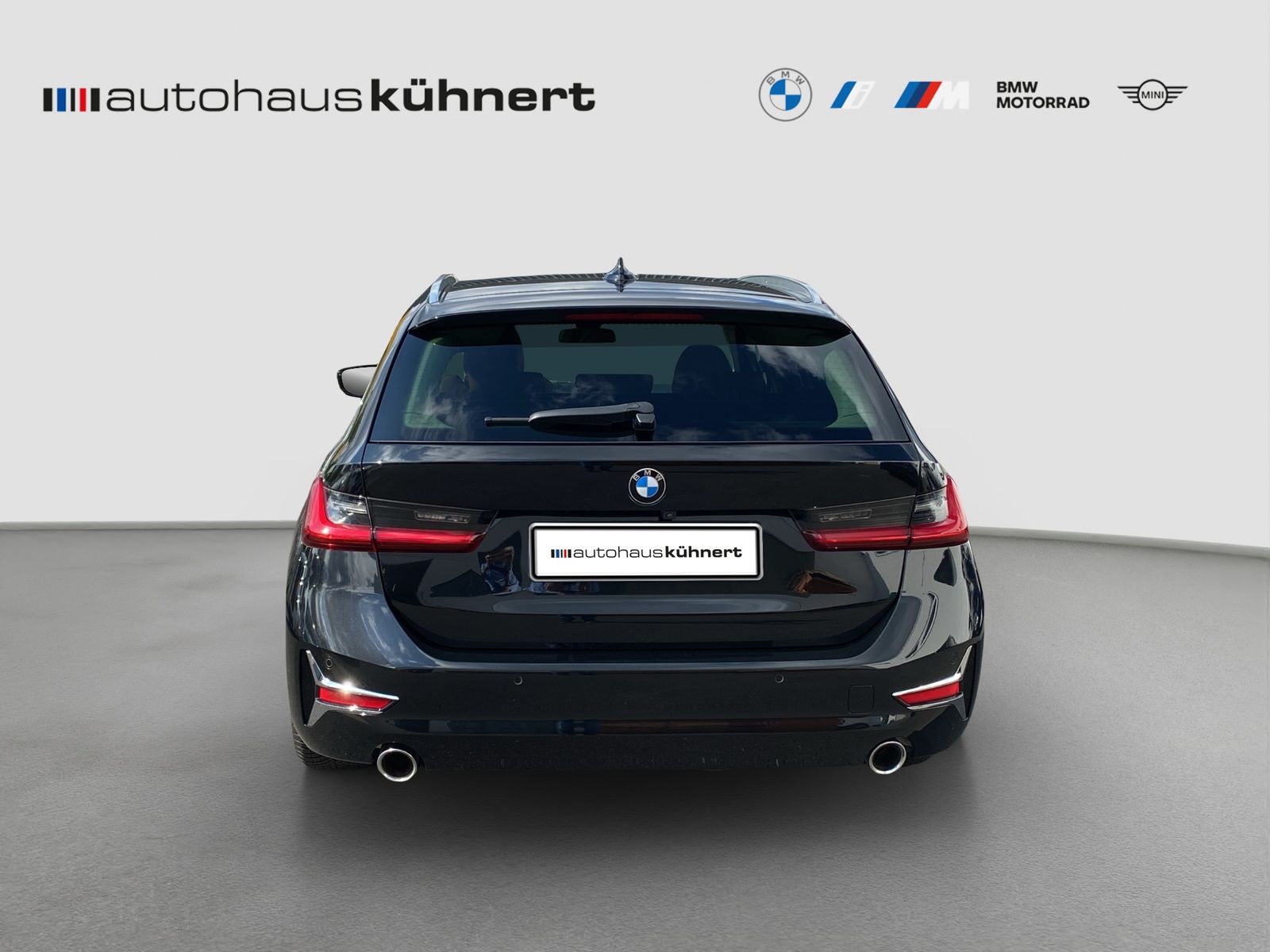 BMW 320i Touring Luxury Line - Samsaru's Car Outlet
