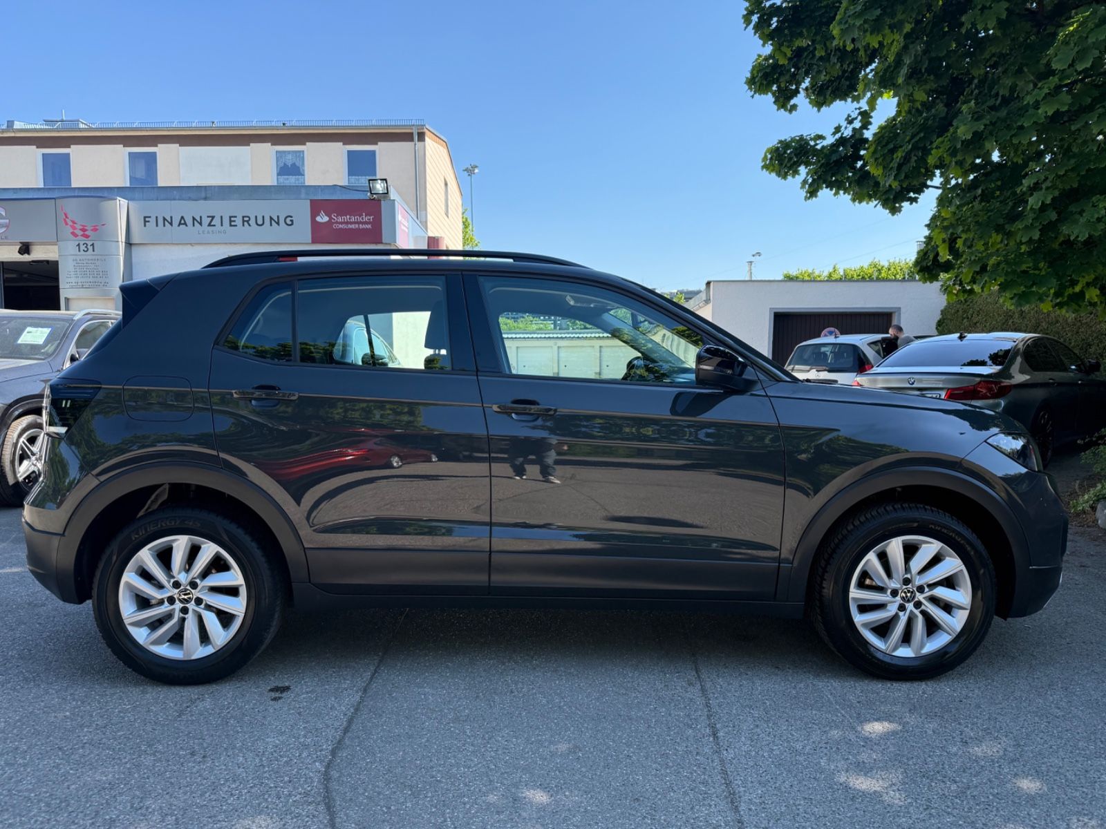 Volkswagen T-Cross Life 1.0 TSI - Samsaru's Car Outlet