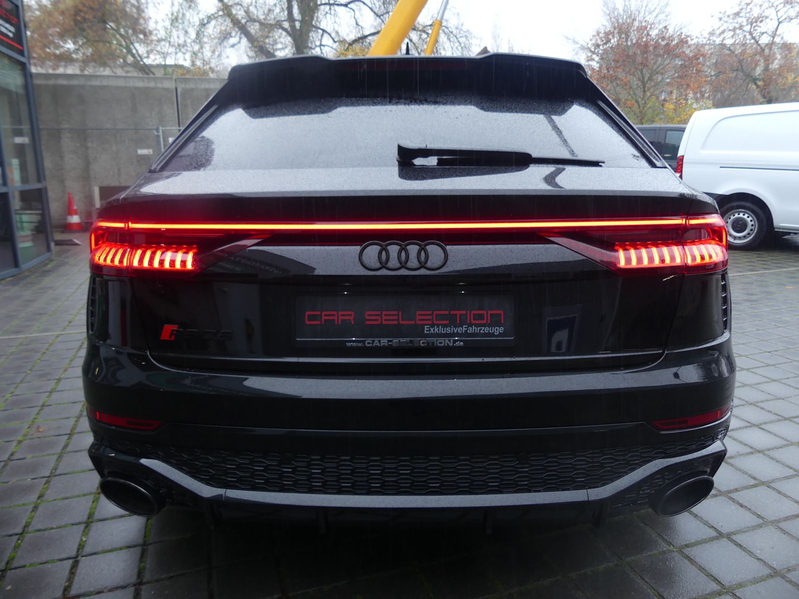 Audi RSQ8 4.0 TFSI Quattro MATRIX/HUD/MASSAGE/23''/NA