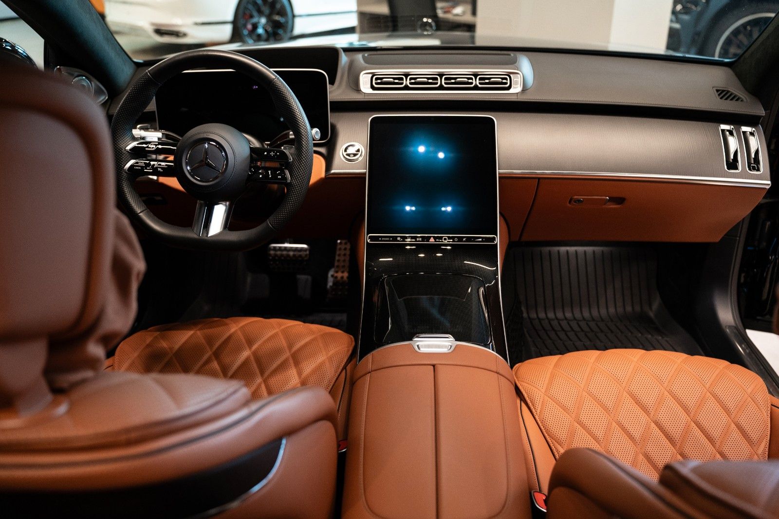 Mercedes-Benz S Burmester - Samsaru's Car Outlet