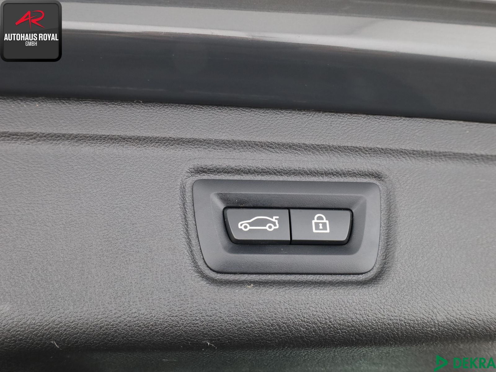 BMW 330 d xDrive M SPORT - Samsaru's Car Outlet