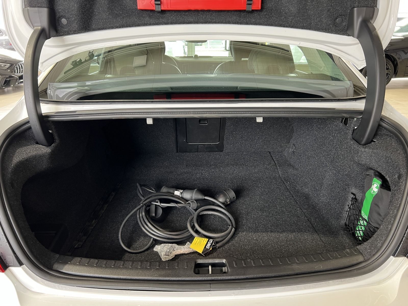 Volvo S60 T8 Ultimate Dark Recharge AWD B&W Massage