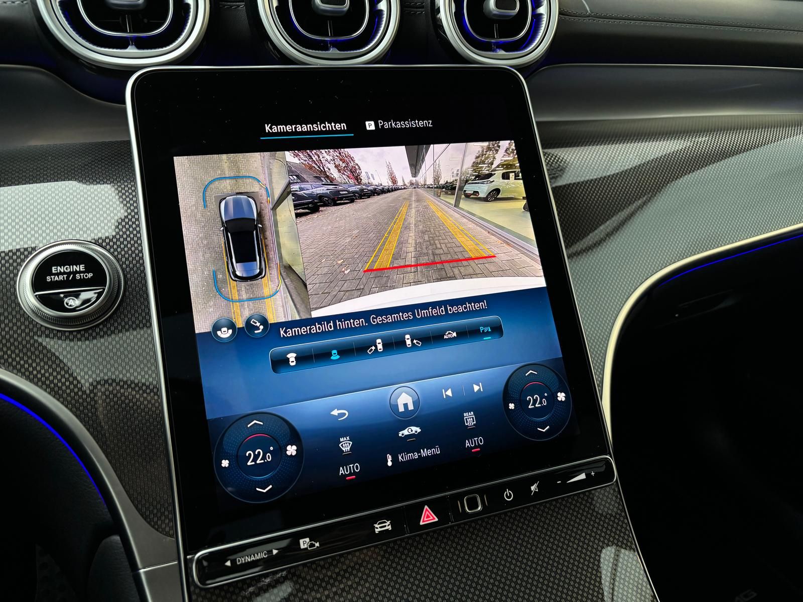 Mercedes-Benz GLC 300 d 4M AMG Line Prem+ Fahras+ AHK Pano HUD