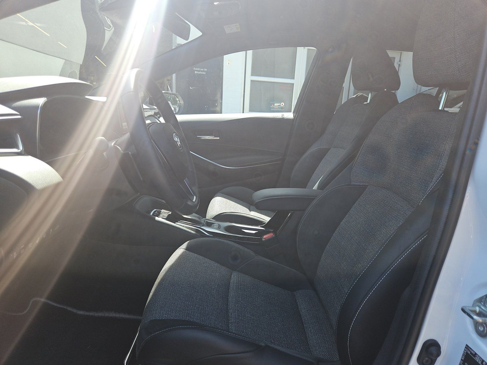 Toyota Corolla 2.0 Hybrid TS Teamplayer Techn.Paket