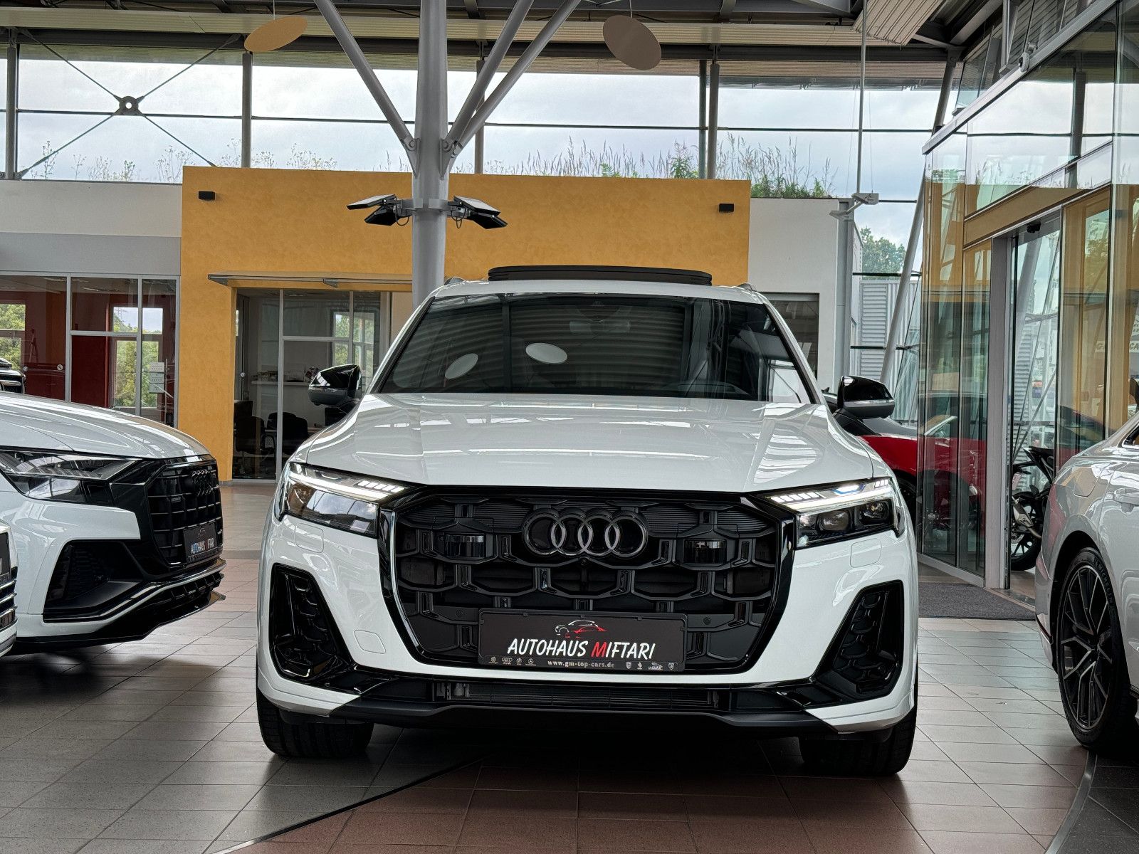 Audi Q7 50 TDI 2x S line Wankstabilisierung OLED Matr