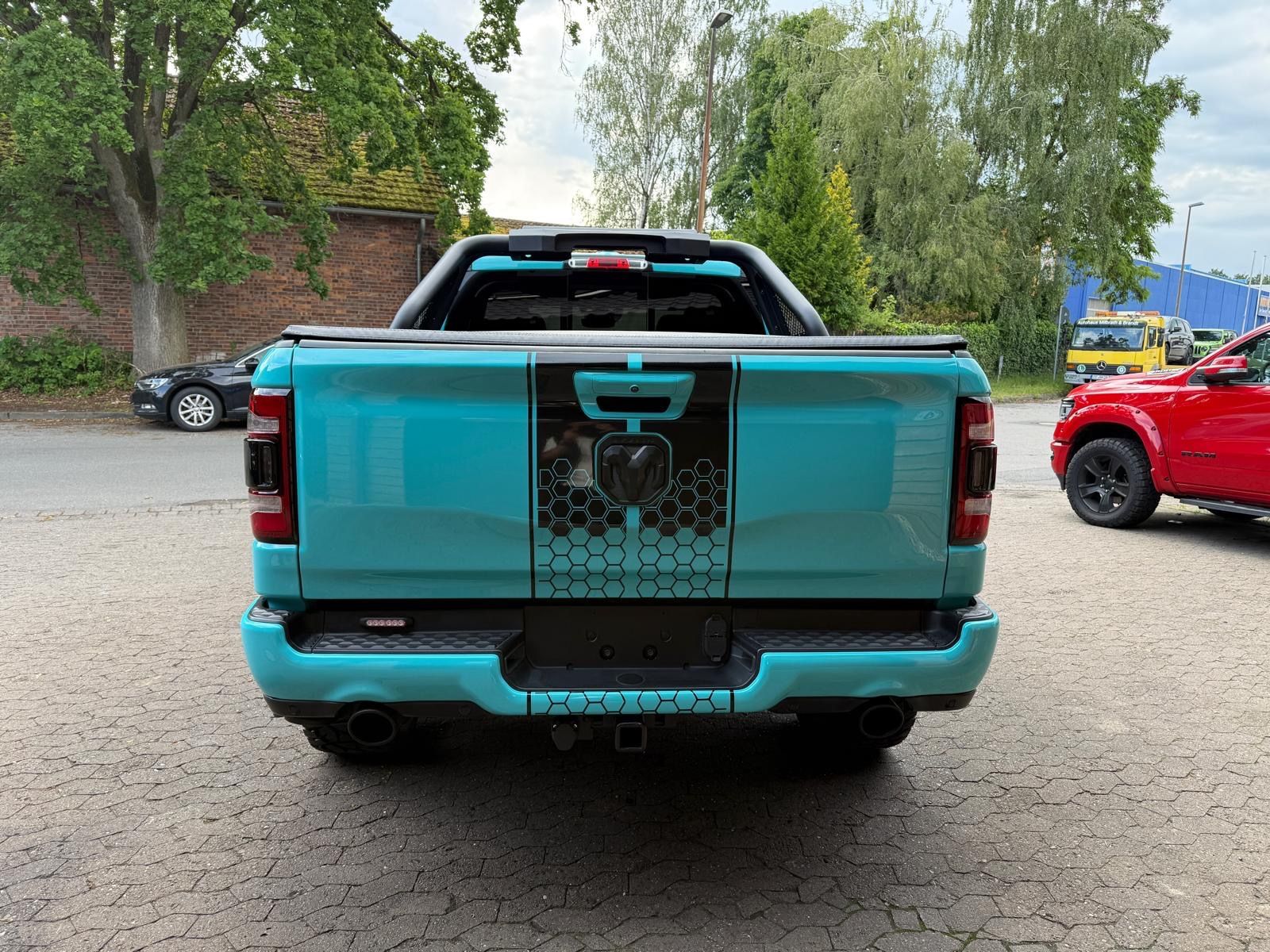 Dodge LPG*LARAMIE*OFFROAD*LIFT*AHK*NAVI*LED*GARANTIE*