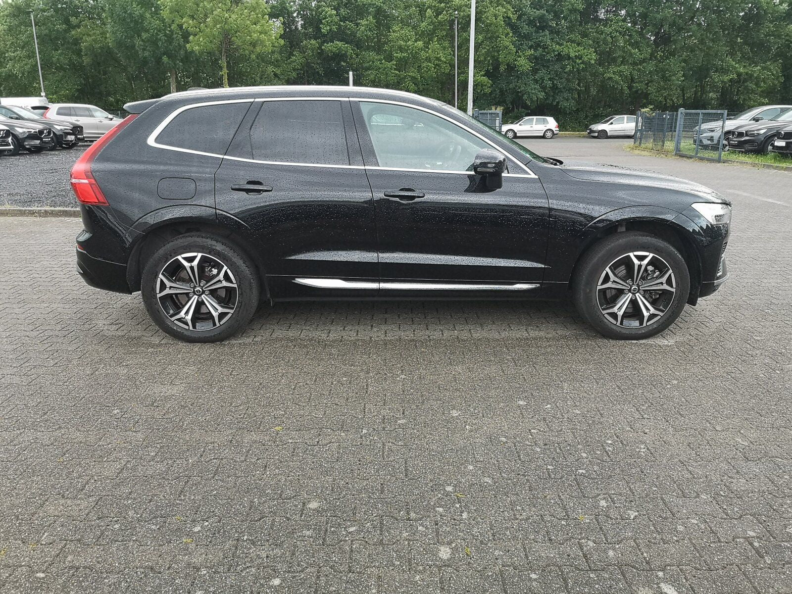 Volvo XC60 Recharge T6 Inscription - Samsaru's Car Outlet