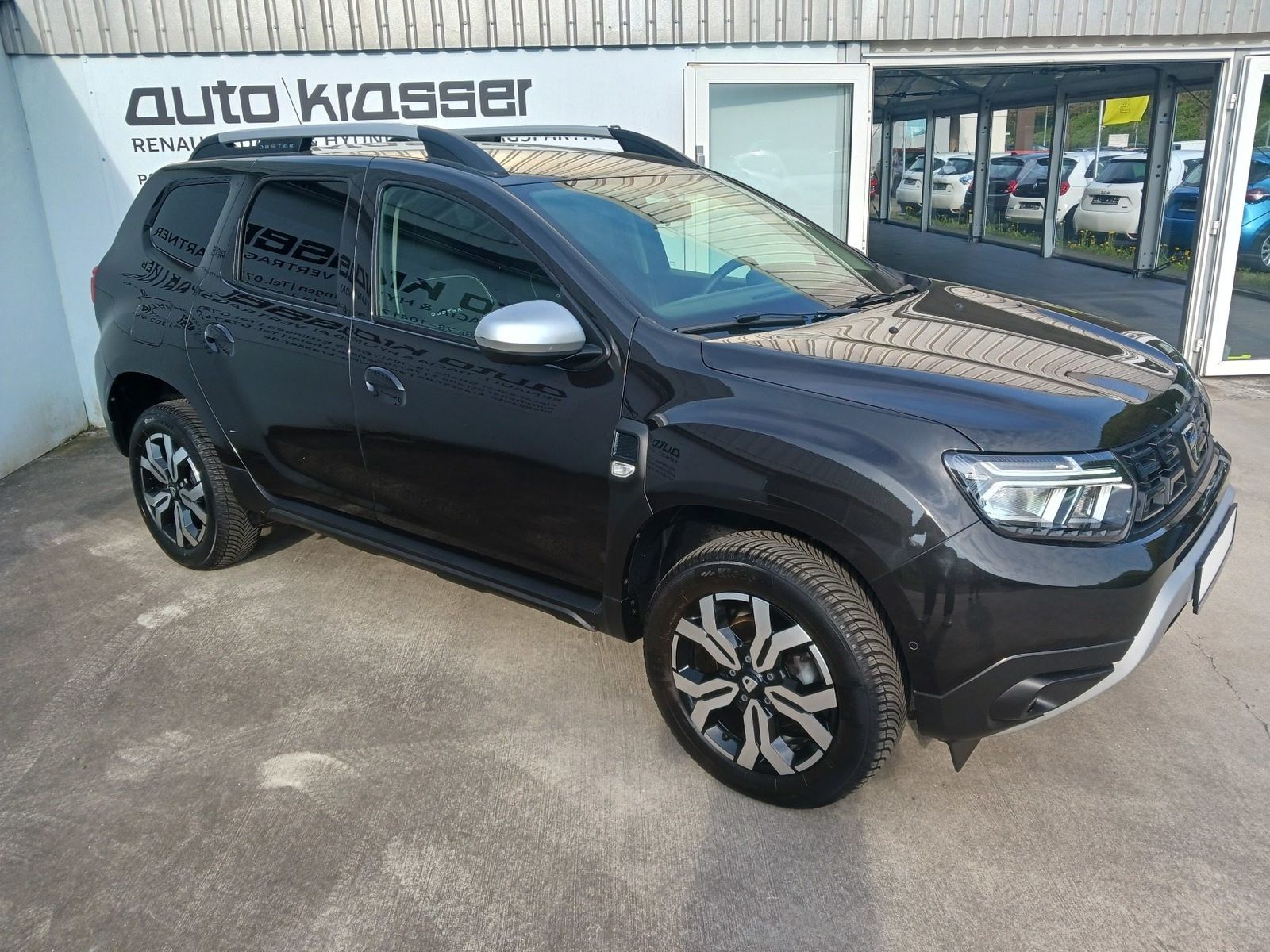 Dacia Duster Prestige TCe 150 EDC - Samsaru's Car Outlet