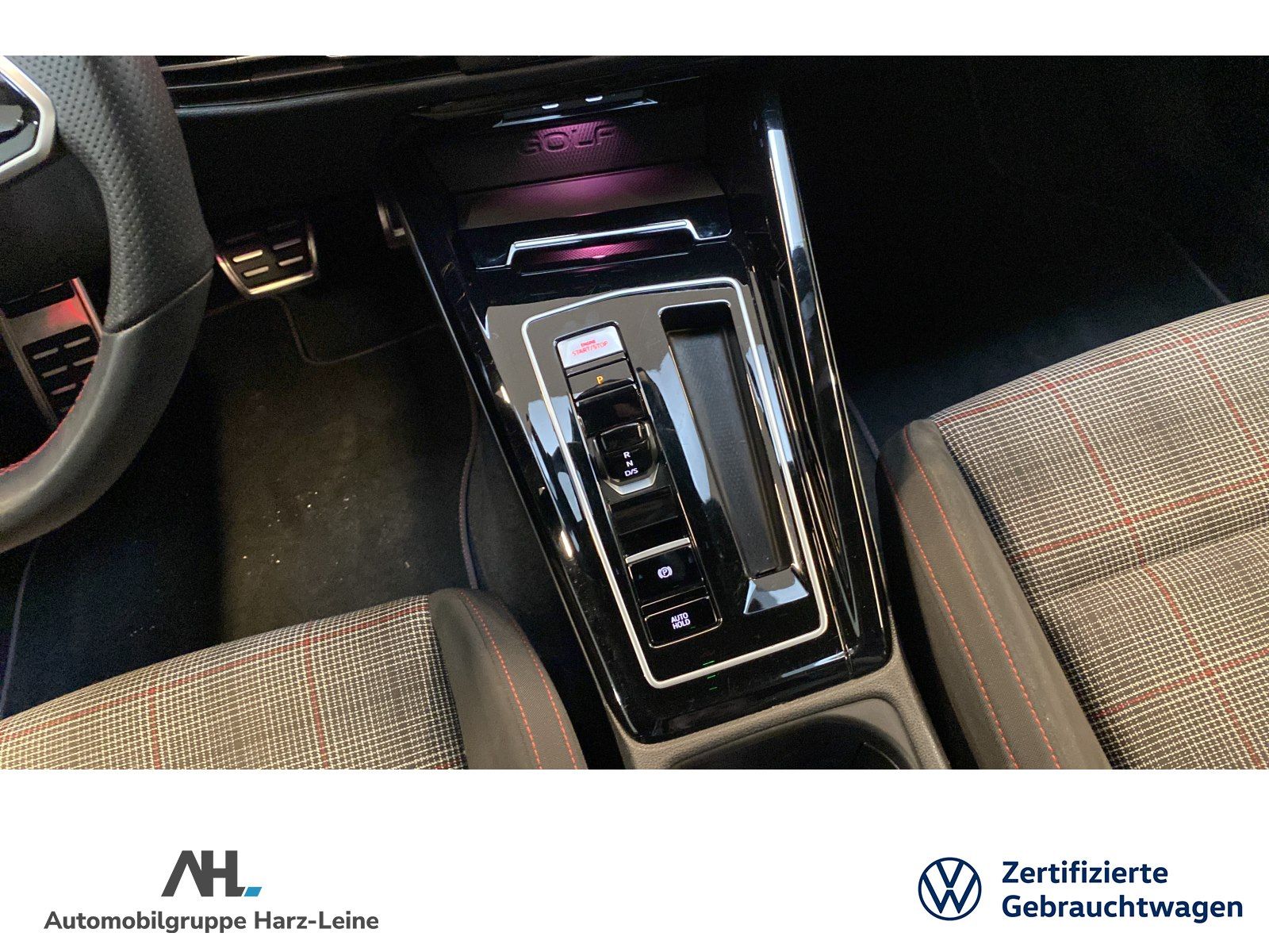 Volkswagen Golf GTI VIII 2.0 TSI - Samsaru's Car Outlet