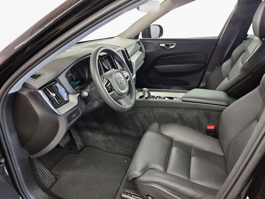 Volvo XC60 B4 D AWD Plus Dark Stdhzg * Sound