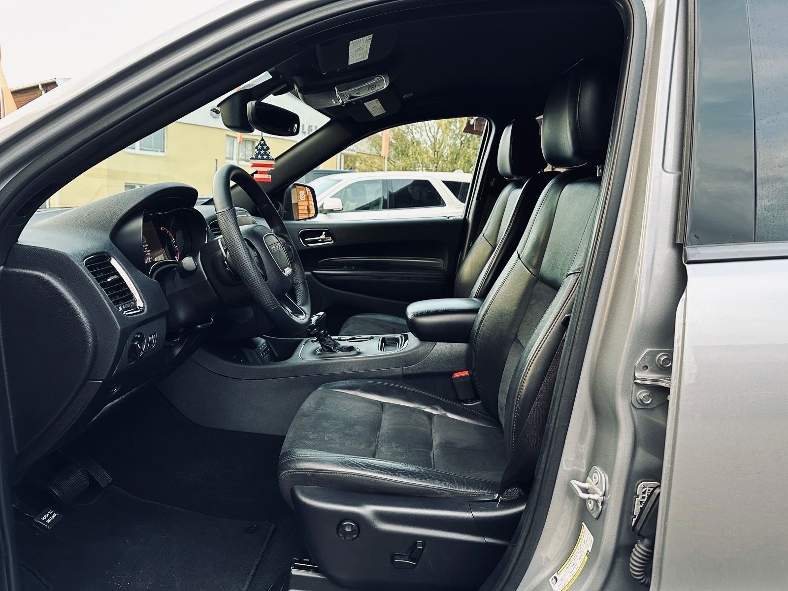 Dodge 3,6 V6*LED*PDC*LEDER*7 SITZER*20 ZOLL*NAVI*