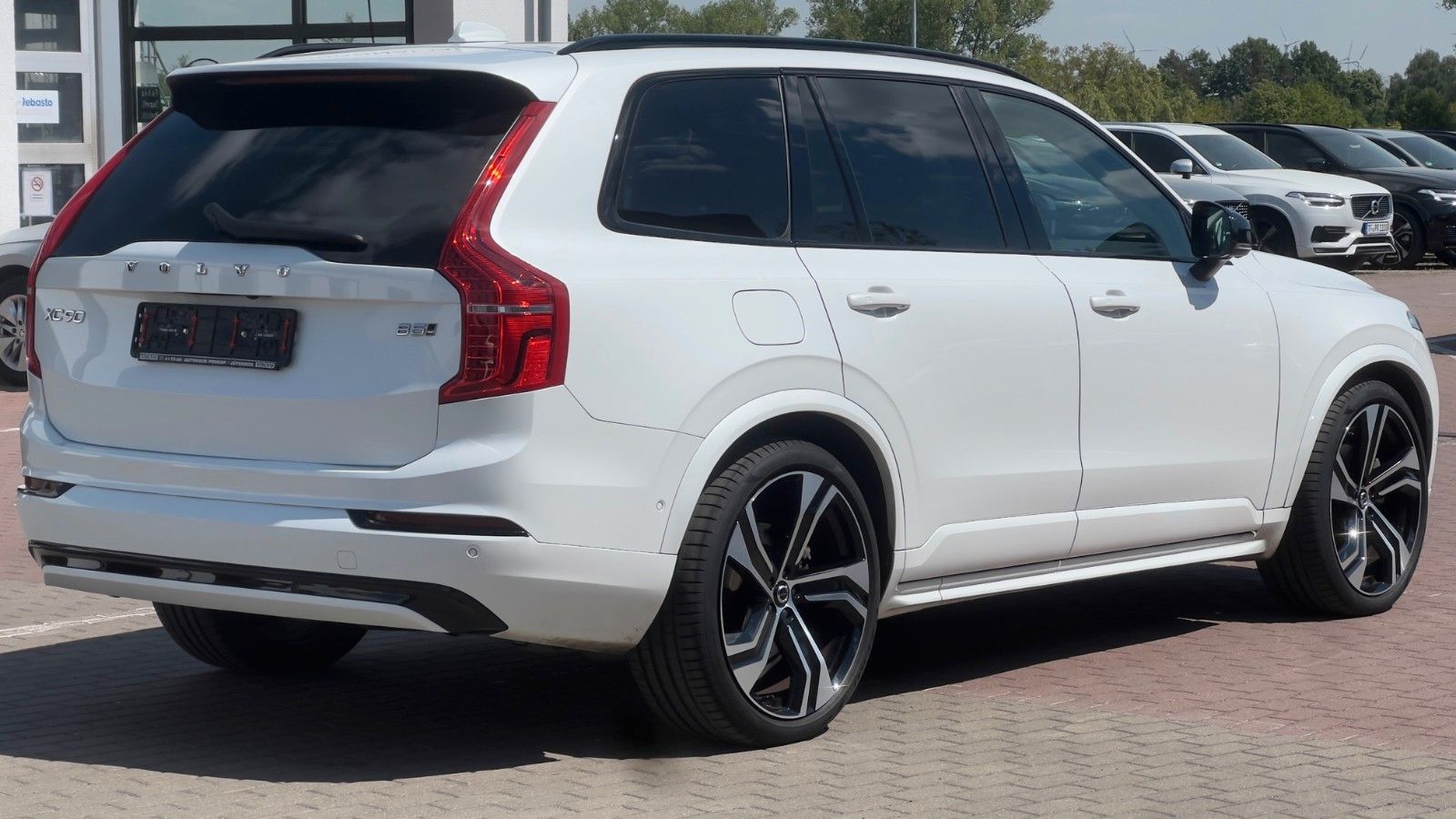 Volvo XC90 B5 D AWD Ultimate Dark*B&W*HUD*LUFT*AHK*ACC