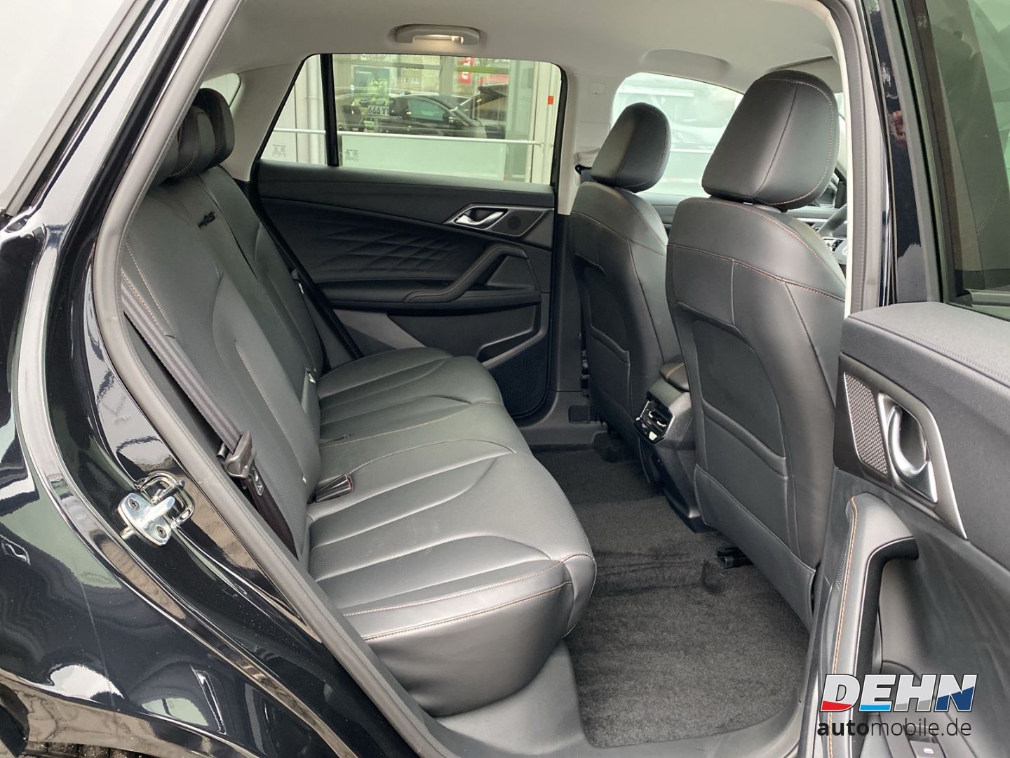 MG HS Plug-In-Hybrid 1.5T 21kWh 2WD LUXURY Navi Led