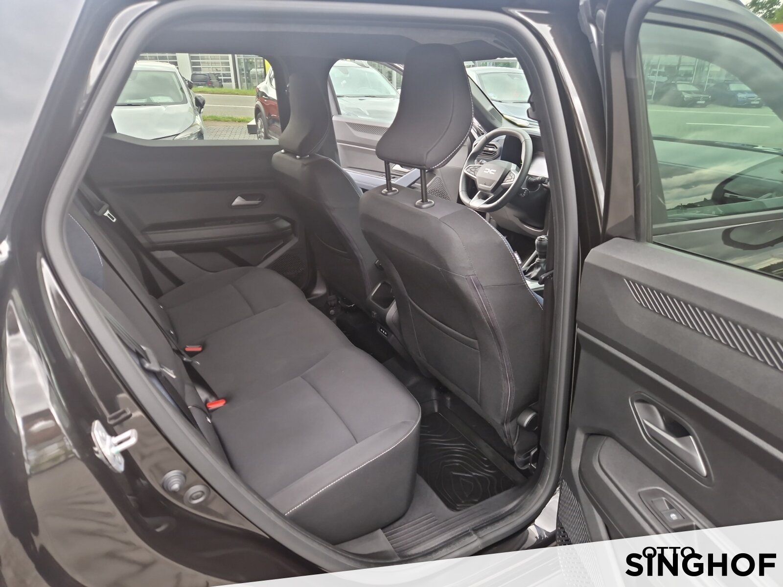 Dacia Duster Journey TCe 130 4x4 - Samsaru's Car Outlet