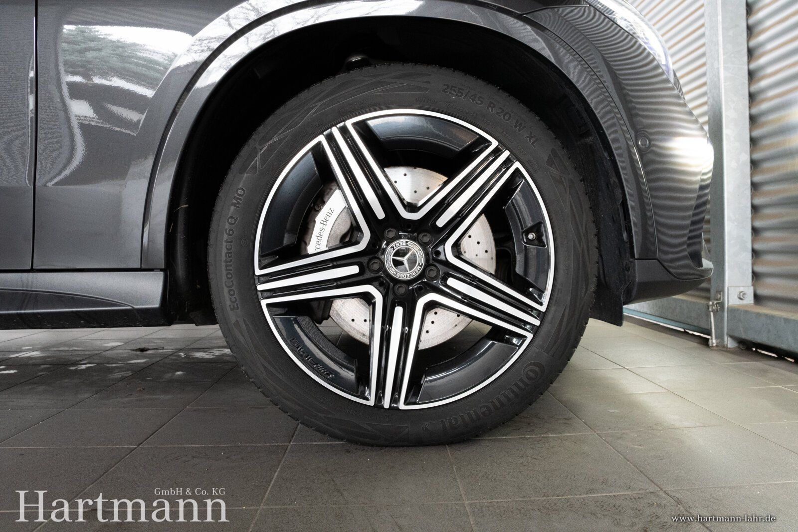 Mercedes-Benz GLC 200 4M AMG Leder Panorama Fahrassistenz KeyG