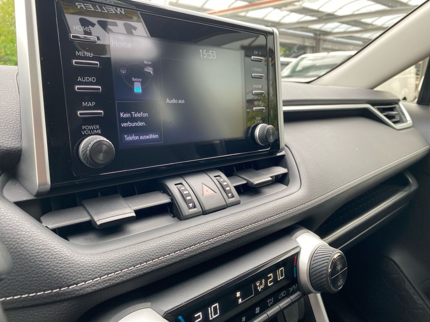 Toyota RAV 4 2.5 Hybrid 4x2 - Samsaru's Car Outlet