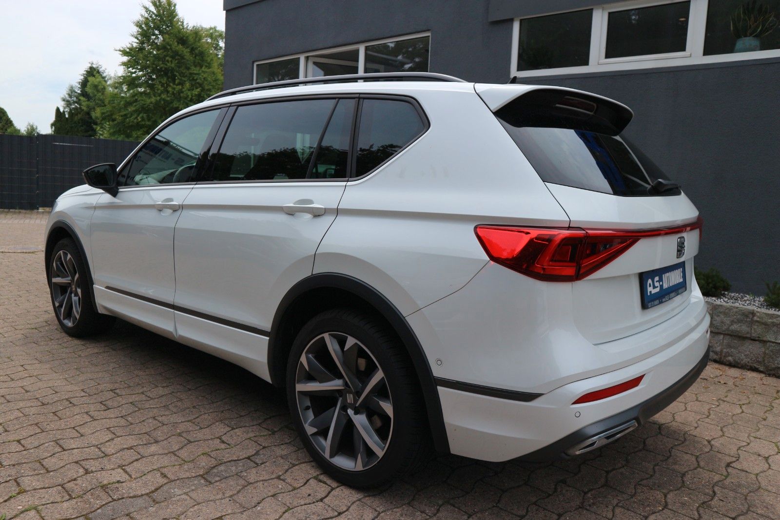 Seat Tarraco FR 4Drive *1.HD/7-SITZER/ACC/PANO/AHK*