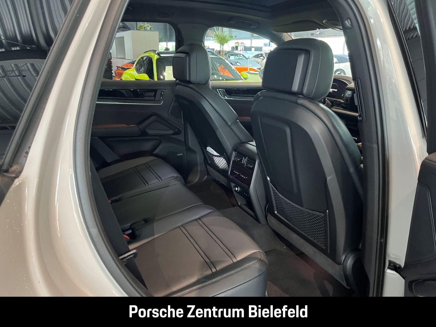 Porsche Cayenne BOSE Sportabgasanlage Panoramadach LED