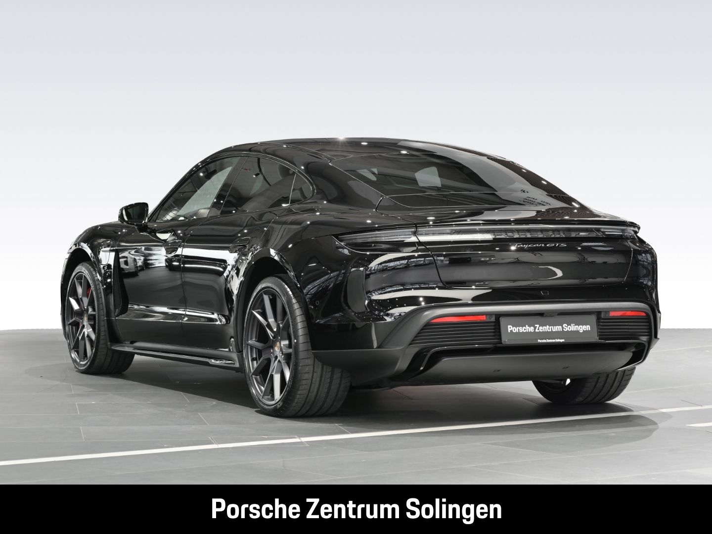 Porsche Taycan GTS 21'' Bose Beifahrer Matrix HeadUp Abs