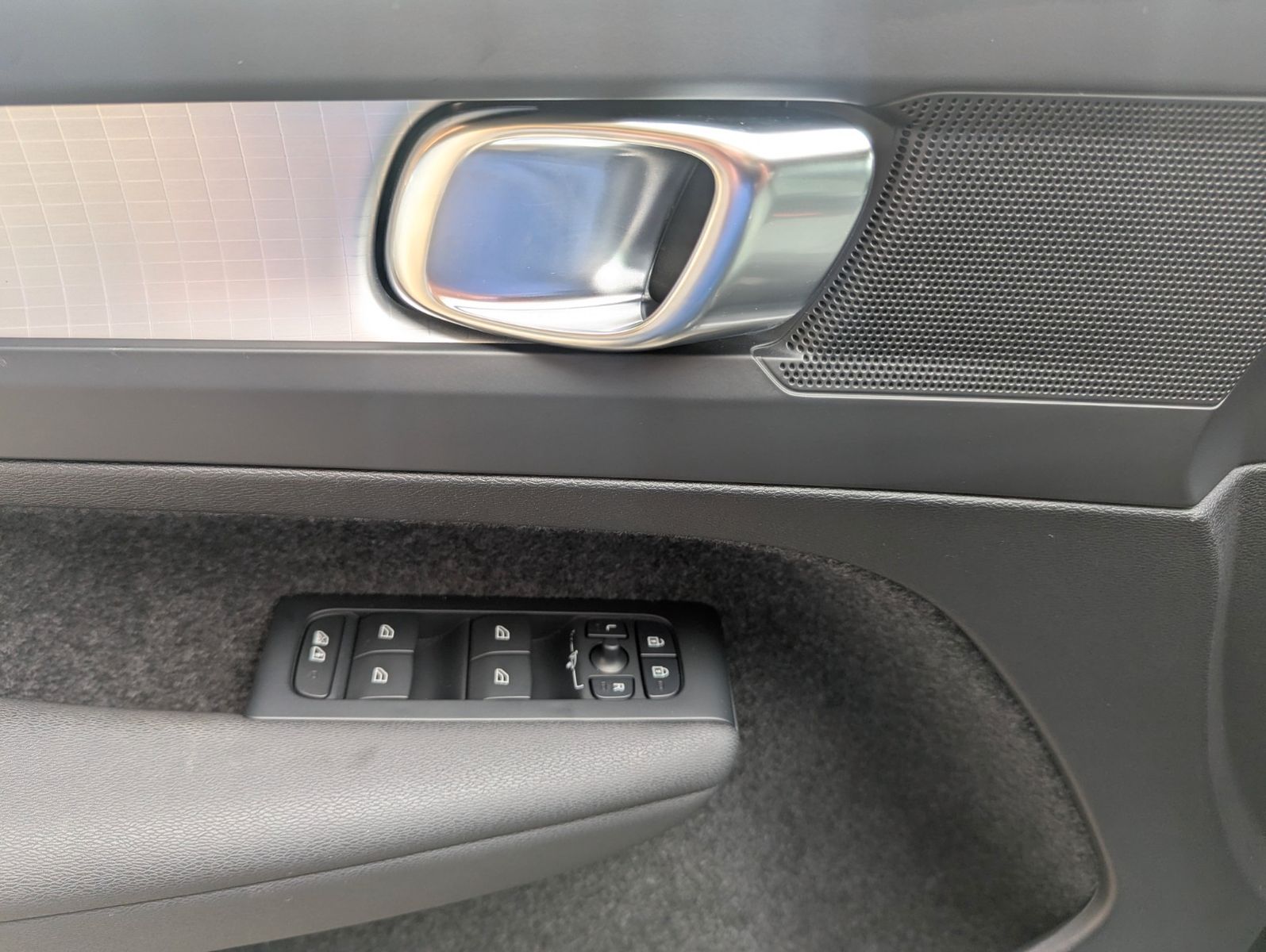 Volvo XC 40 B3 Core AHK