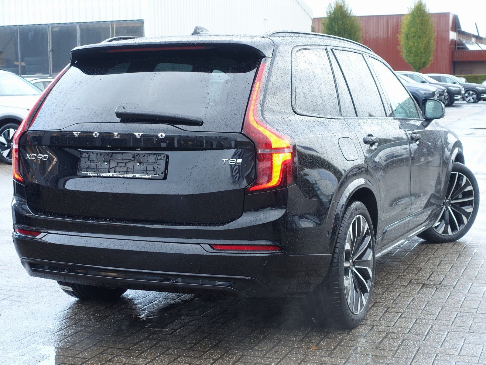 Volvo XC90 Plus Dark T8 AWD Plug-in Hybrid/B&W/Four-C