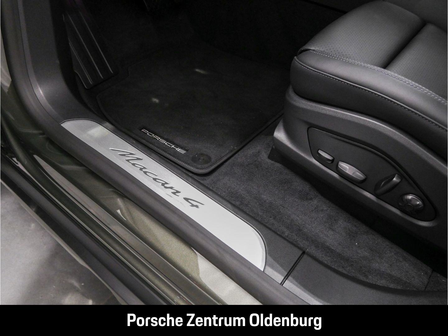 Porsche Macan Electric 4 Luftfed AHK BOSE Pano Matrix LE