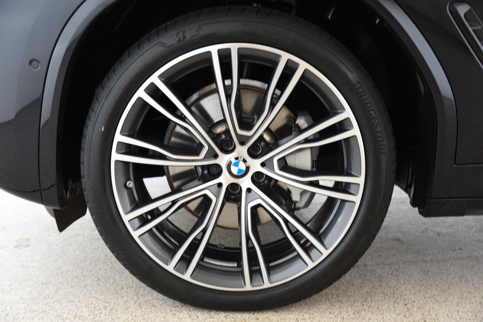 BMW X4 xDrive30d M Sport ACC AHK HUD HiFi Pano Alarm