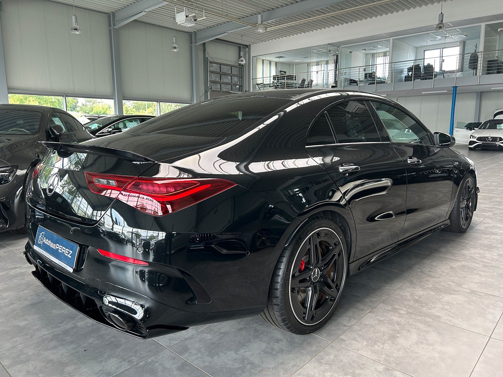 Mercedes-Benz CLA 35 AMG 4M - Samsaru's Car Outlet