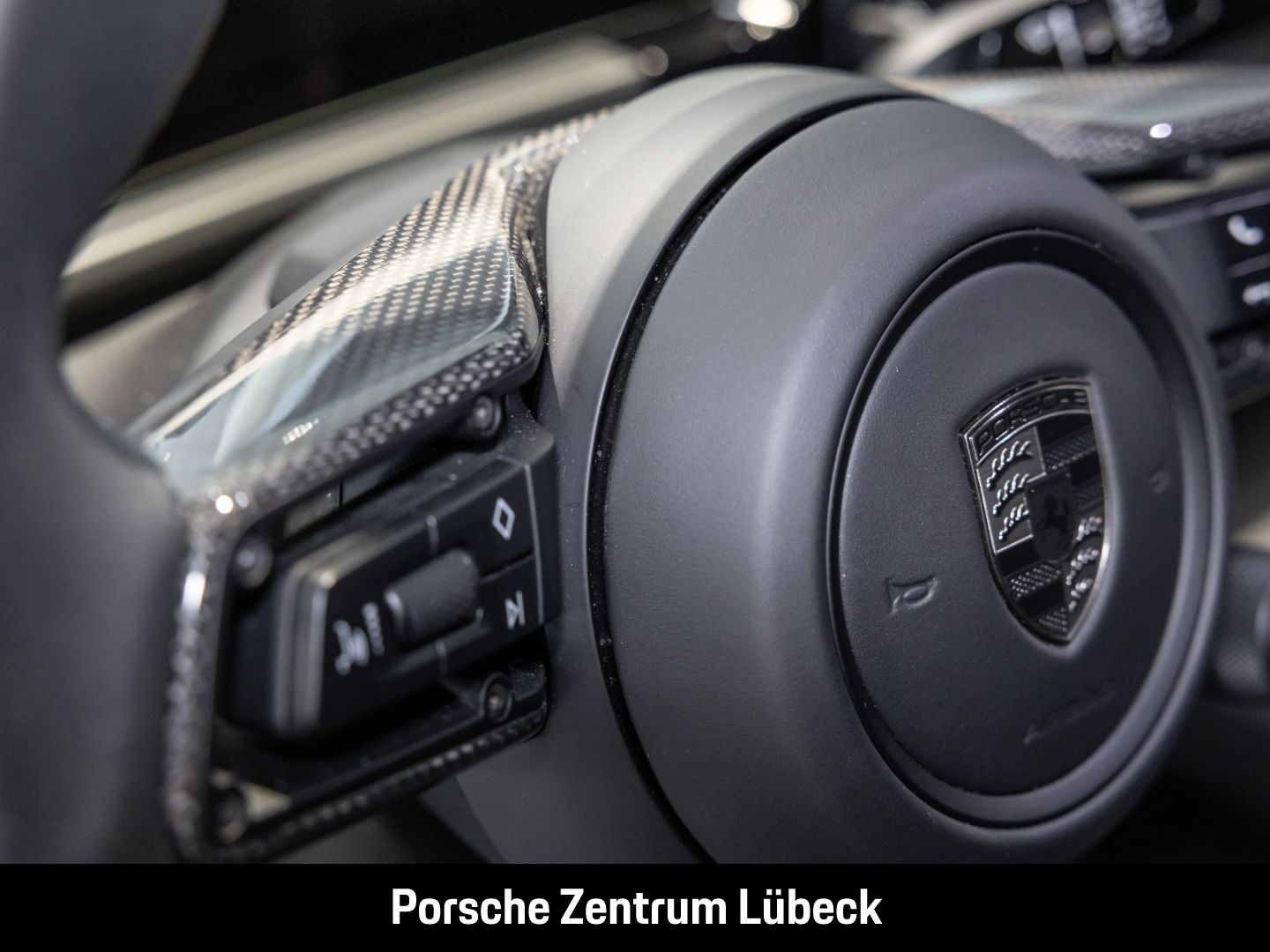 Porsche Macan Turbo BOSE Panoramadach Surround-View LED