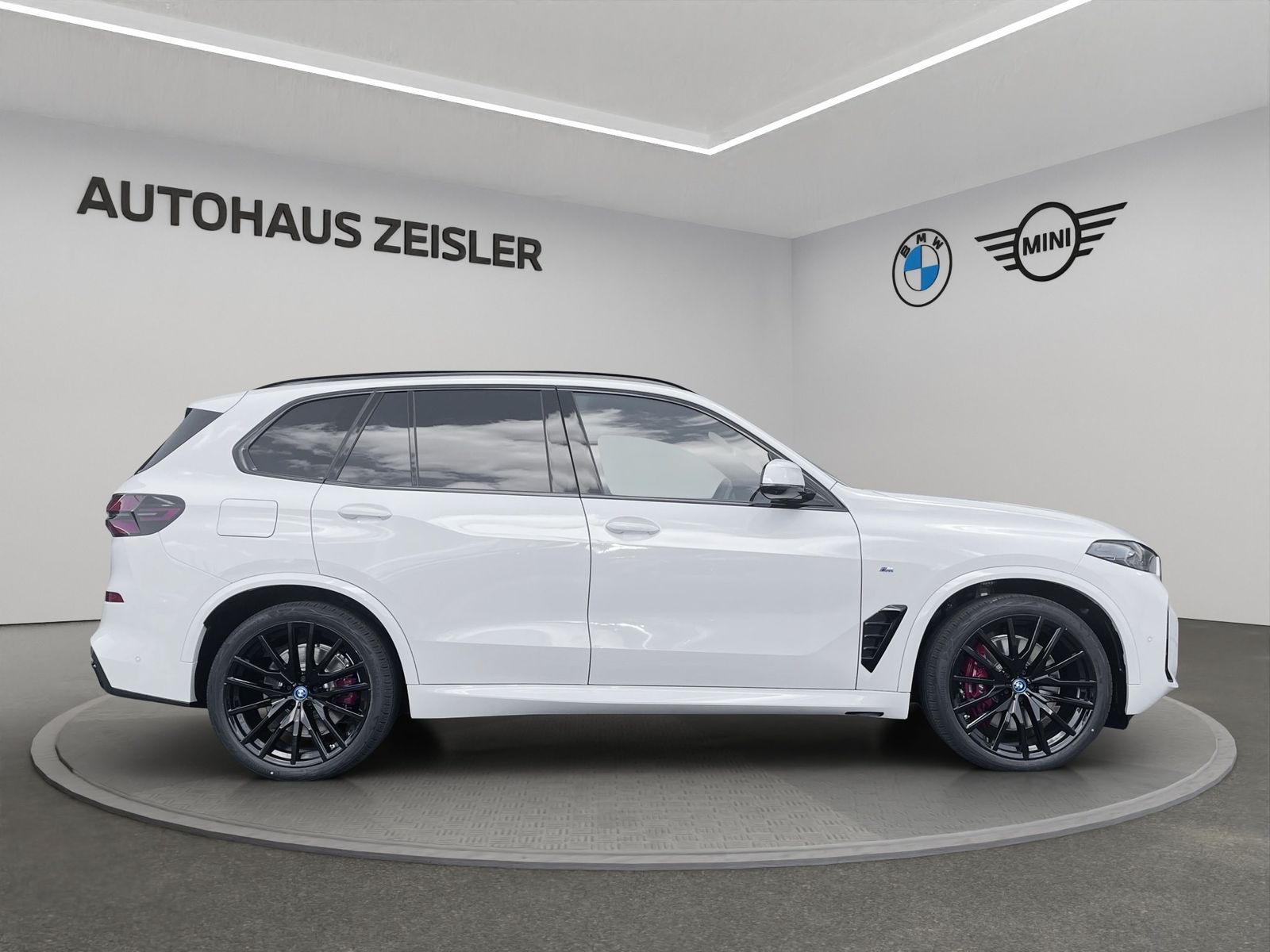 BMW X5 xDrive50e M Sport Pro 22"LM AHK GSD Sitzlüftu