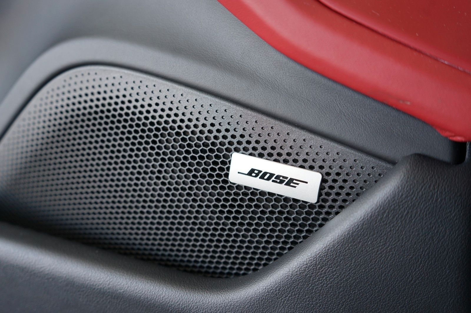 Porsche Taycan 4 S*KREIDE/PANO/CHRONO/3xDISPLAY/MEGA !!