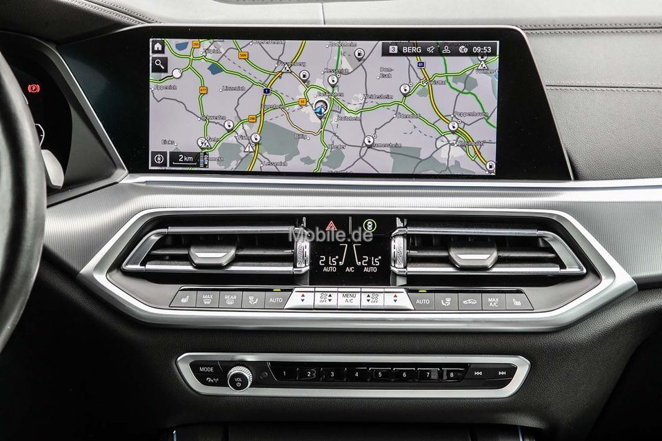 BMW X5 xDrive45e M Sport Autom Navi AHK 360 Adaptiv