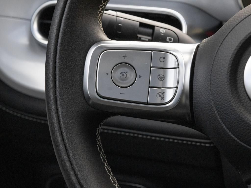 Smart #1 Pulse AWD #Pano#Memo#Distr#Ambi#360°#Head-up
