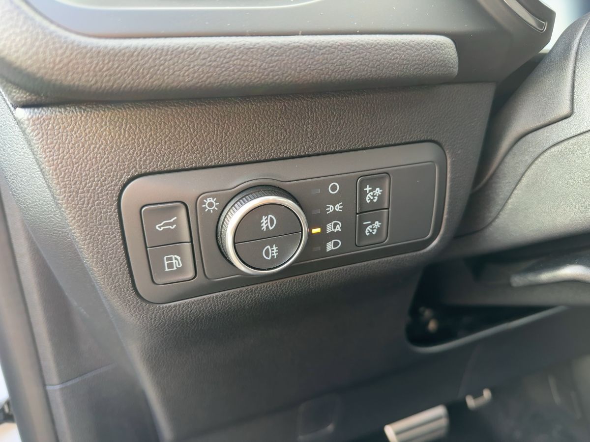 Ford KUGA Active X - Samsaru's Car Outlet
