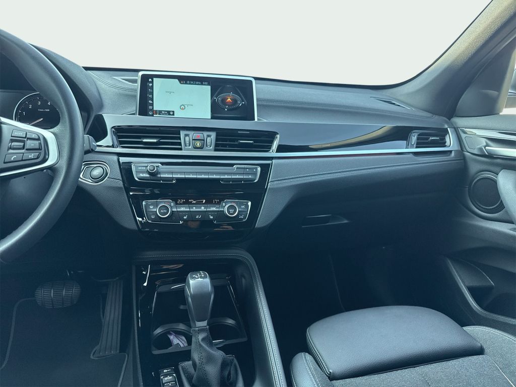 BMW X1 xDrive25e Sport Line - Samsaru's Car Outlet
