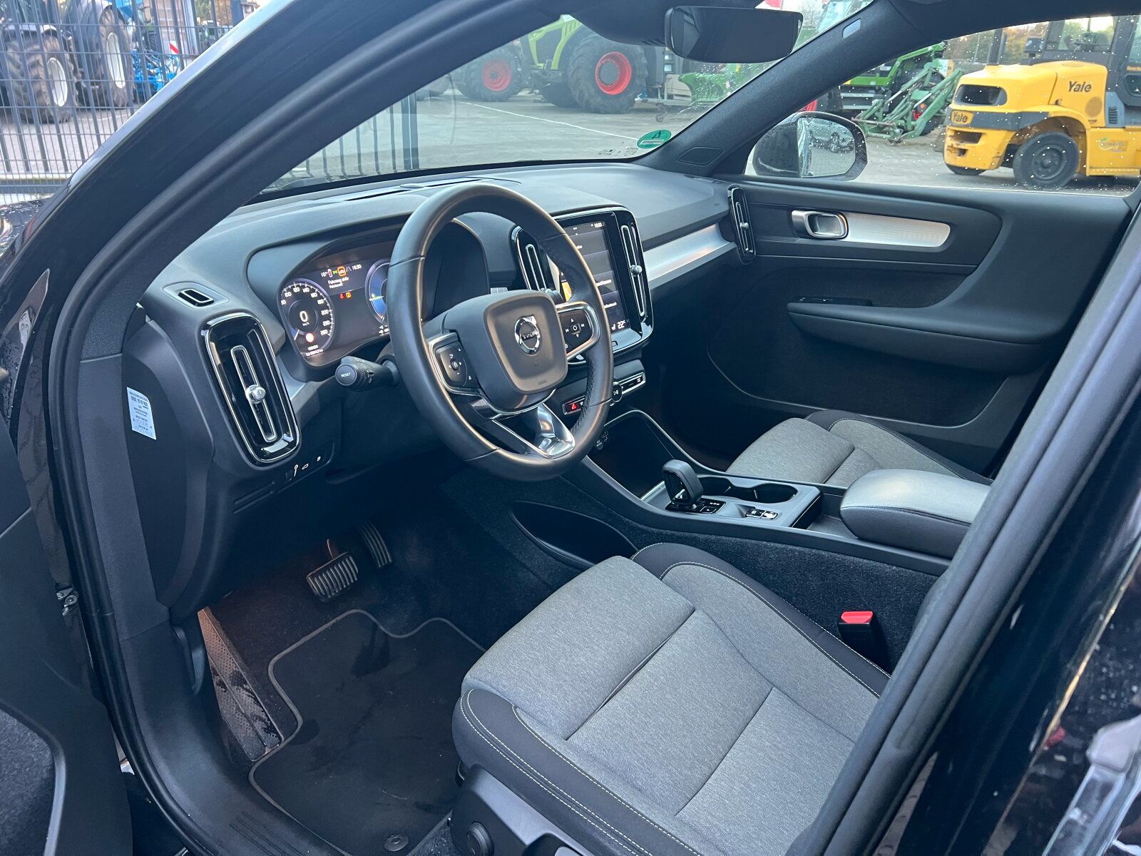 Volvo XC40 T4 Core CAM|