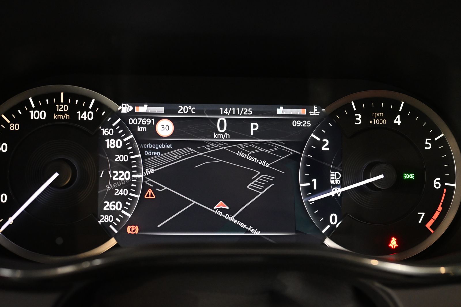 Jaguar F-PACE P250 R-Dynamic SE AWD Pano