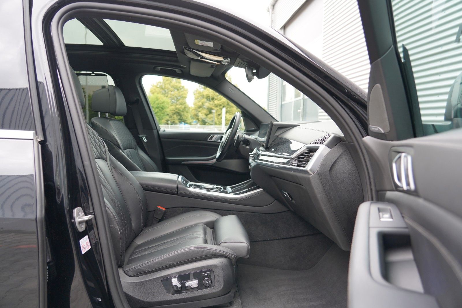 BMW X5 50e xDrive M Sport SKYLOUNGE LUFT MERINO