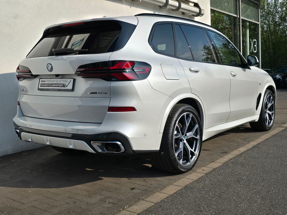 BMW X5 xDrive50e M Sportpaket*Pano*AHK*adapLED*DAPro