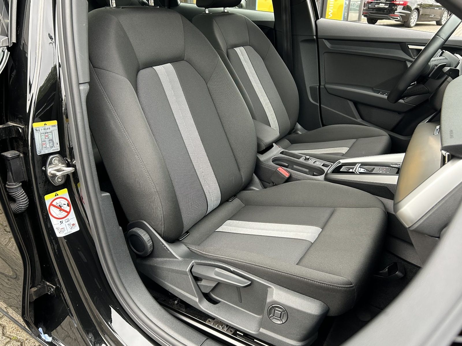 Audi A3 Limousine 2.0 TDI / AHK / Virt. Cock