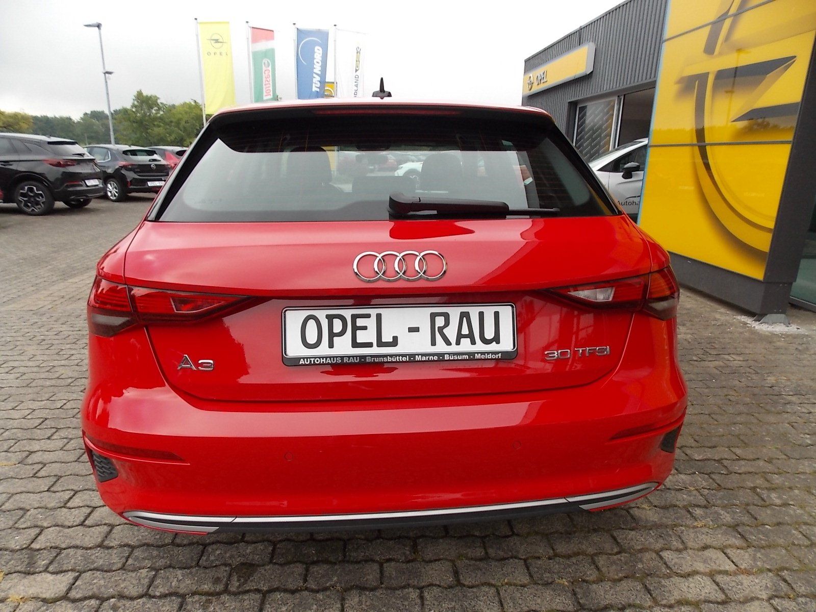 Audi A3 30 TFSI Sportback S tronic advanced