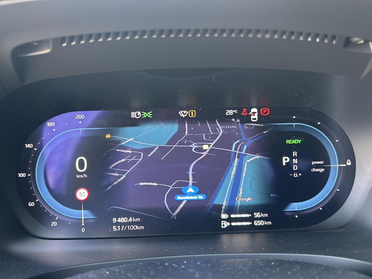 Volvo S90 Plus Dark Recharge Plug-In Hybrid AWD LED
