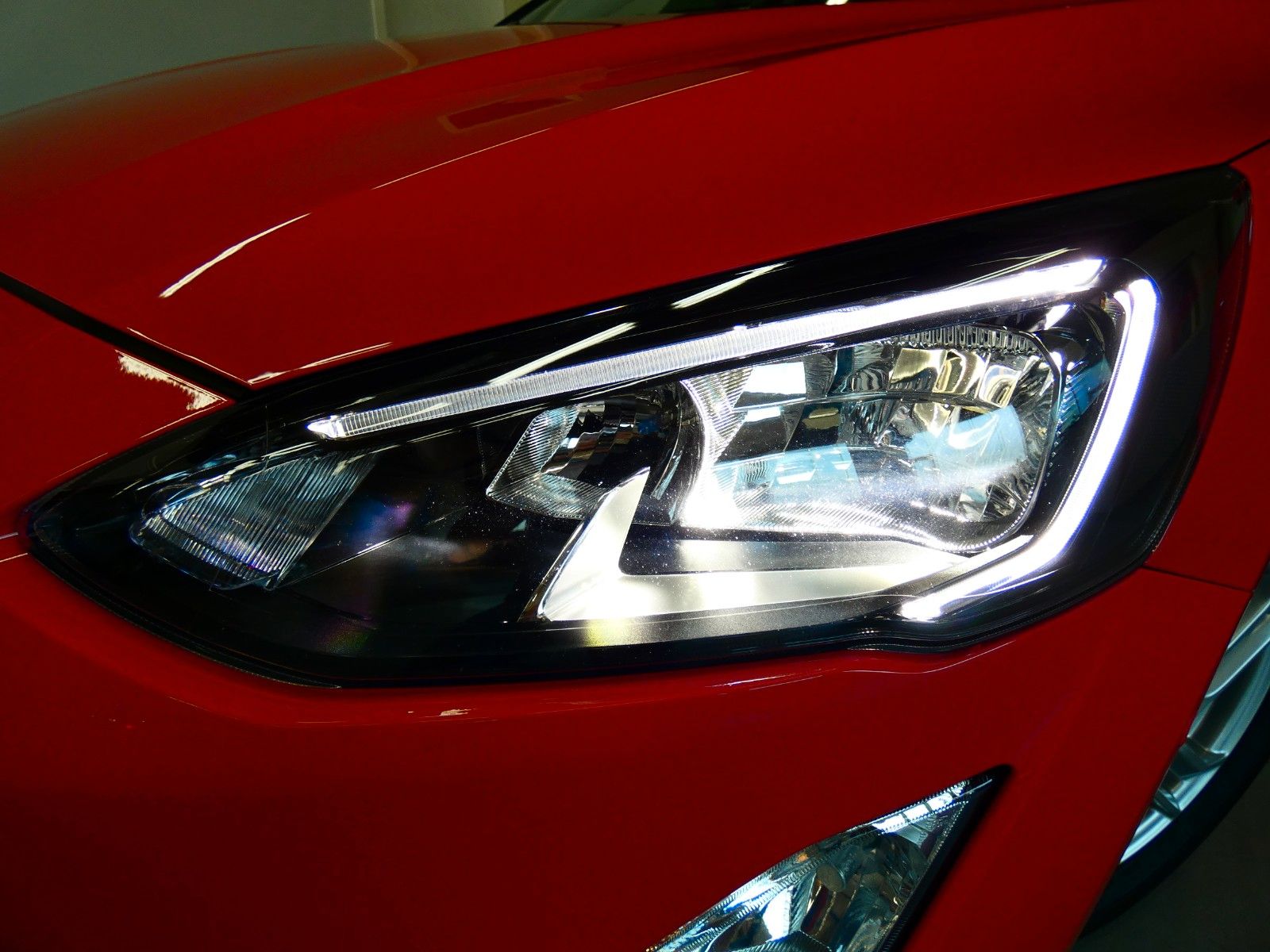 Ford Focus Turnier 2.0 - Samsaru's Car Outlet