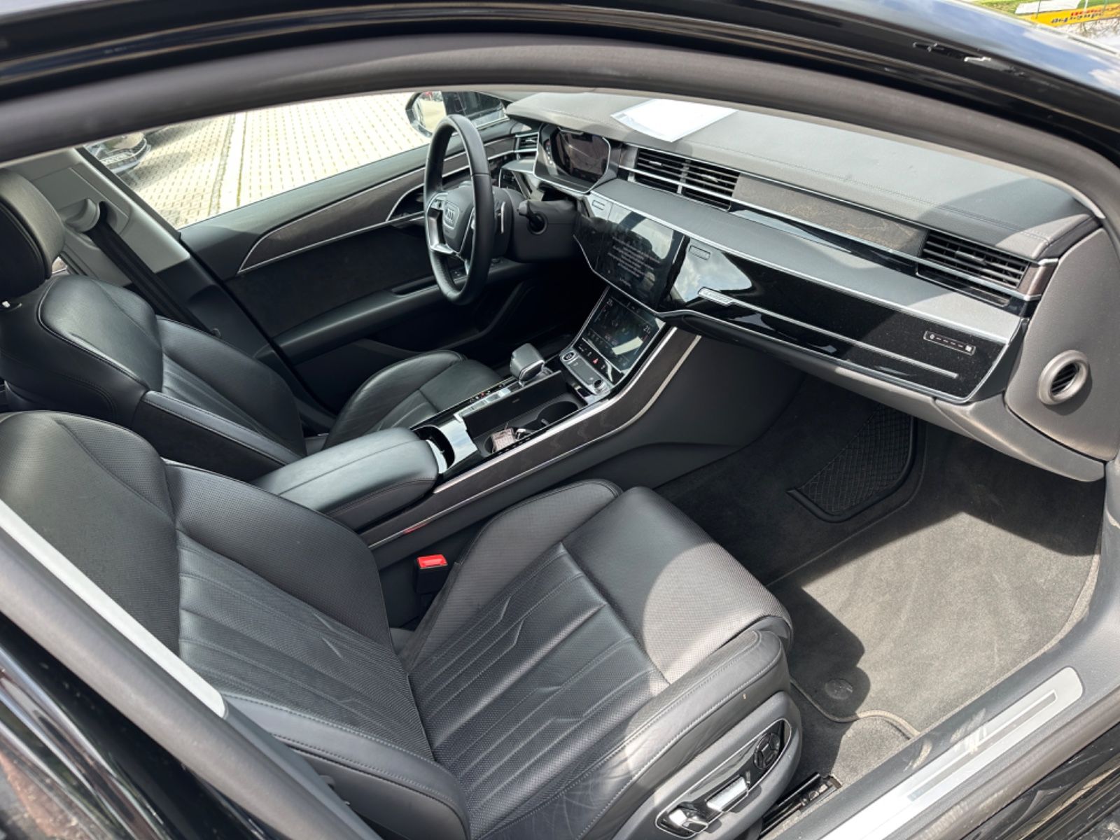 Audi A8 50 TDI quattro - Samsaru's Car Outlet
