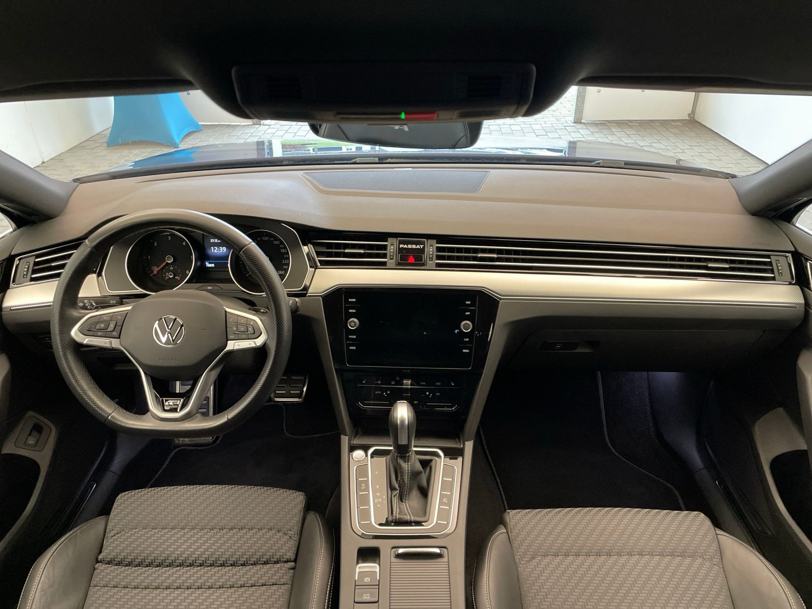 Volkswagen Passat - Passat Variant Business 2.0 TDI DSG R-L