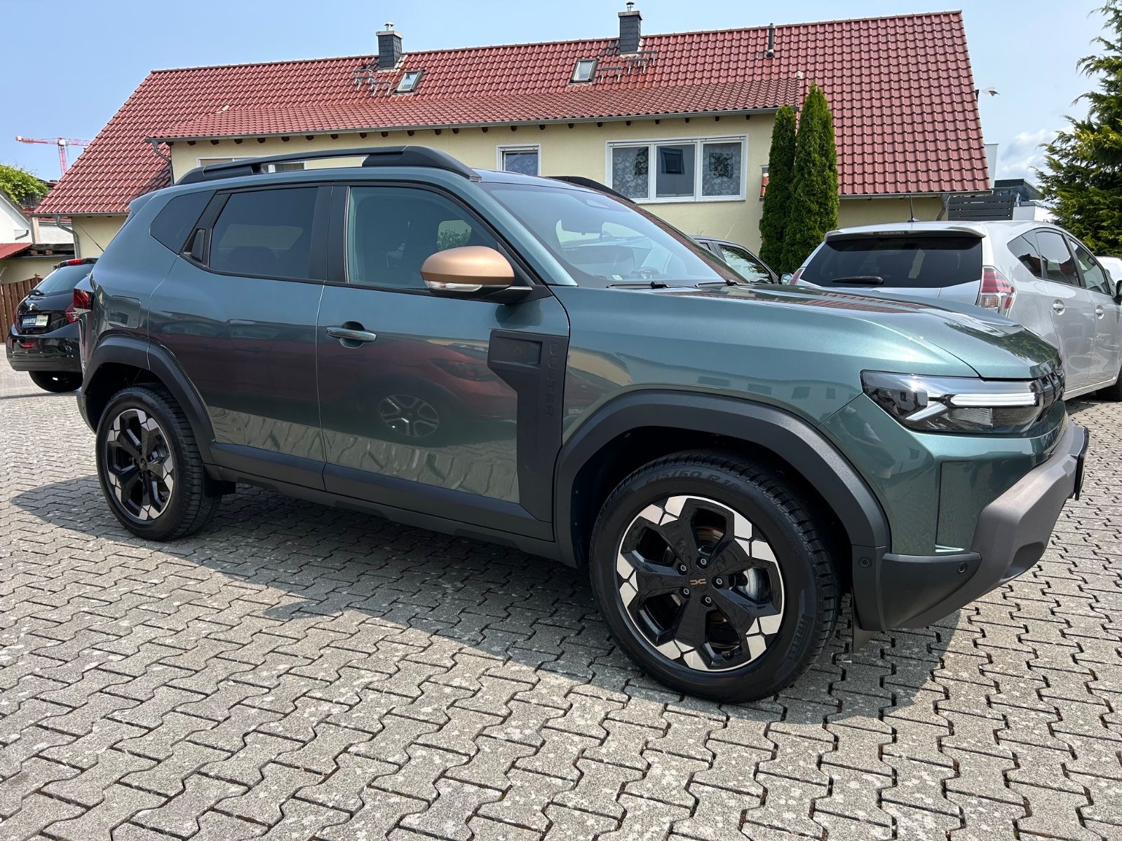 Dacia Duster III TCe 130 Extreme 4WD - Samsaru's Car Outlet