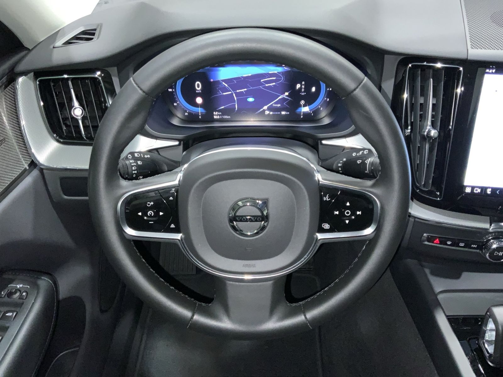 Volvo XC 60 B4 Plus Dark | 360° | Harman-Kardon | Pano