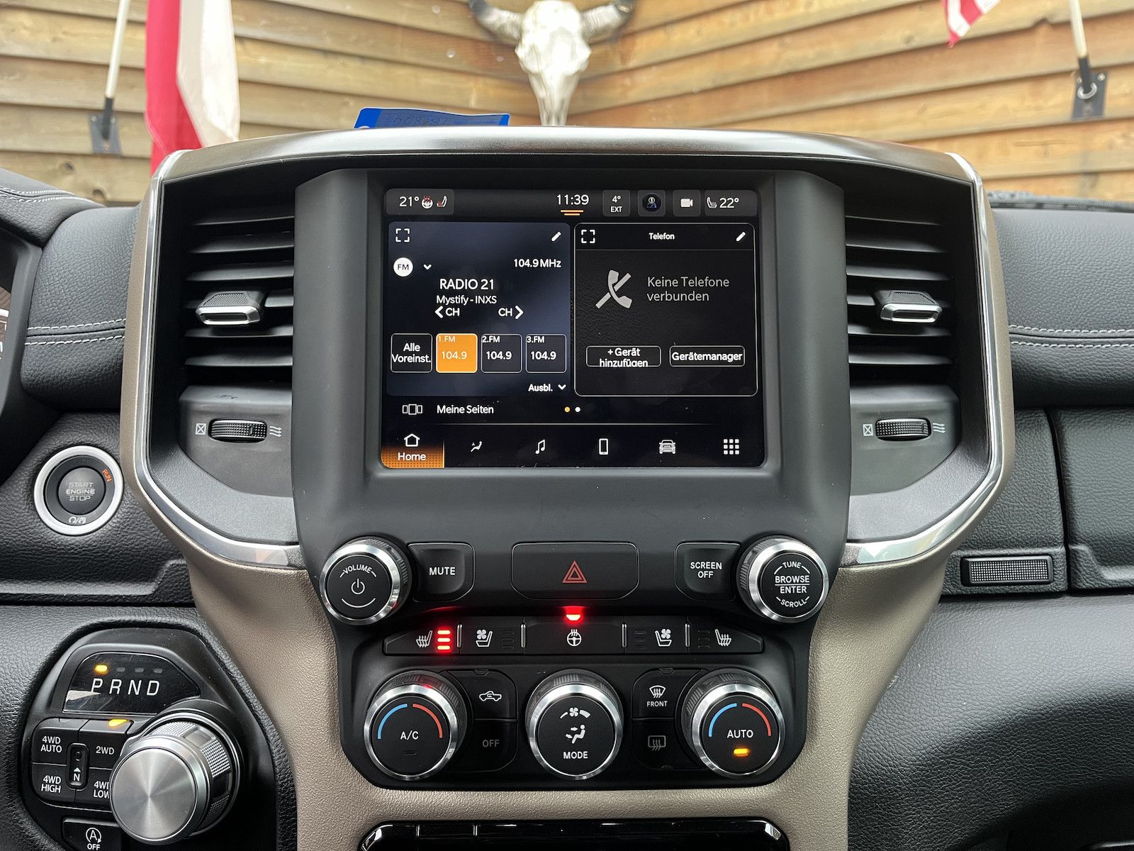 Dodge RAM 1500 Laramie LED AHK LPG Memory LPG