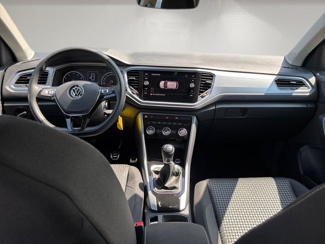 Volkswagen T-Roc 1.5TSI Active - Samsaru's Car Outlet