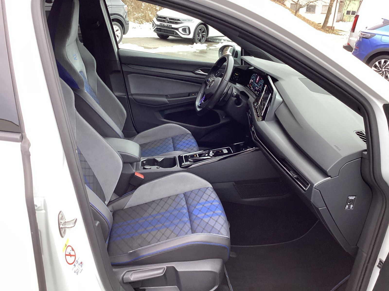 Volkswagen Golf VIII Variant R 4M DSG AHK LED Navi Kamera